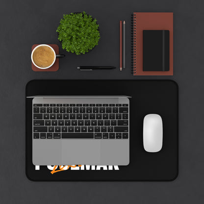 Pose Mar Loris Na Desk Mat